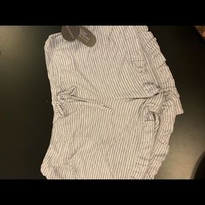 STRIPED FLOWY PJ SHORTS